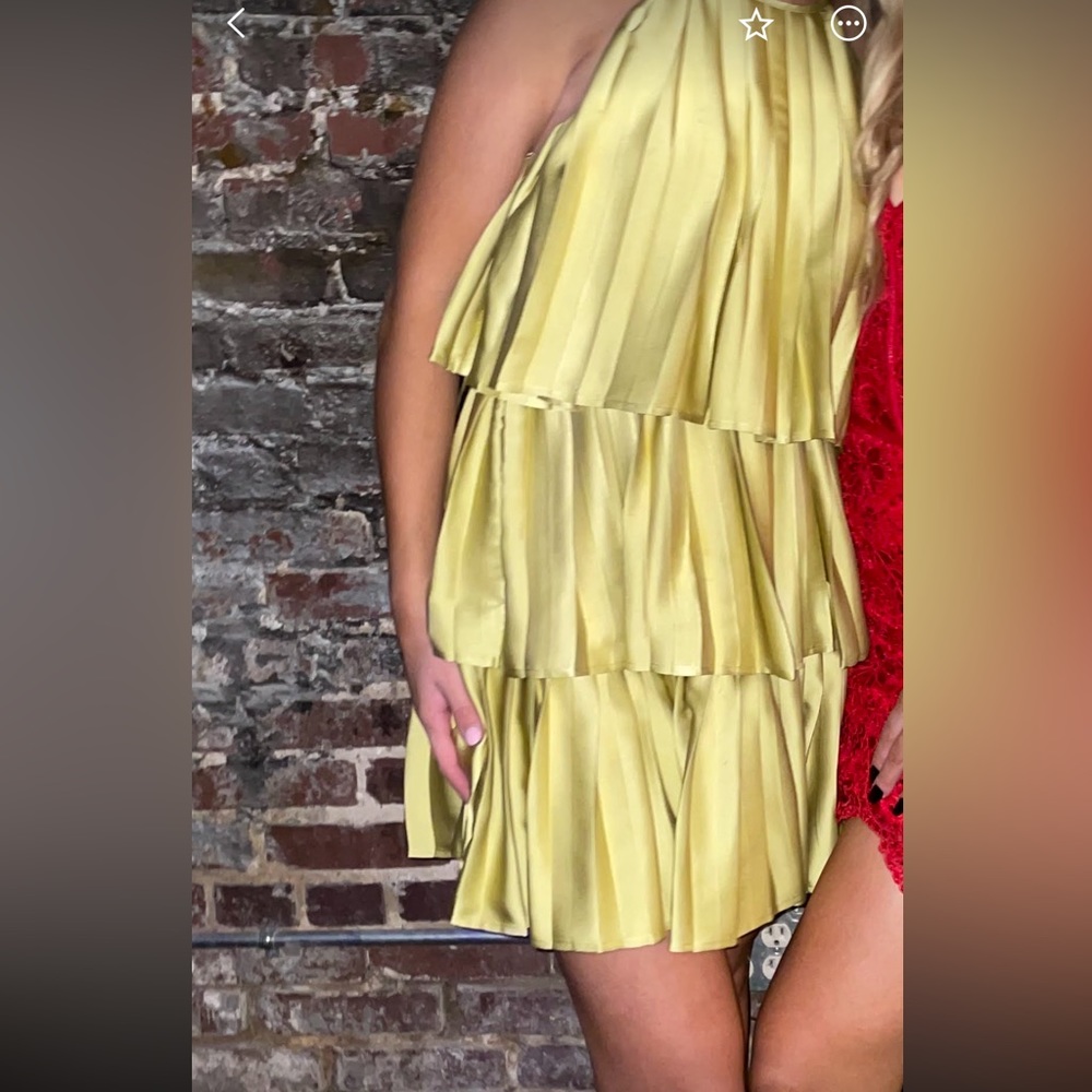 Gold Ruffle Dress💛 - Picture 2 of 2